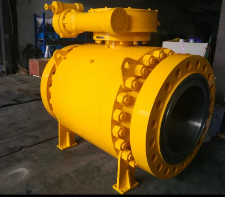 RTJ RF Flange Trunnion Mounted Ball Valve , Blowout Proof Stem Ball