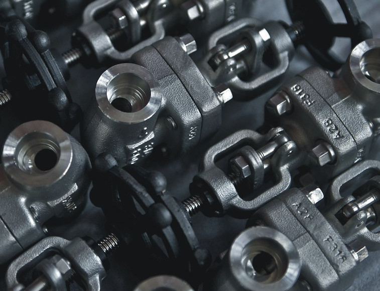 Performance Small Steel Valve LF2 BODY 600LB TRIM F304 RF RTJ BW